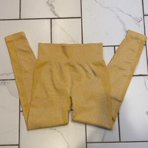 Gymshark Flex High-Waisted Seamless Leggings - Women’s size small - EUC